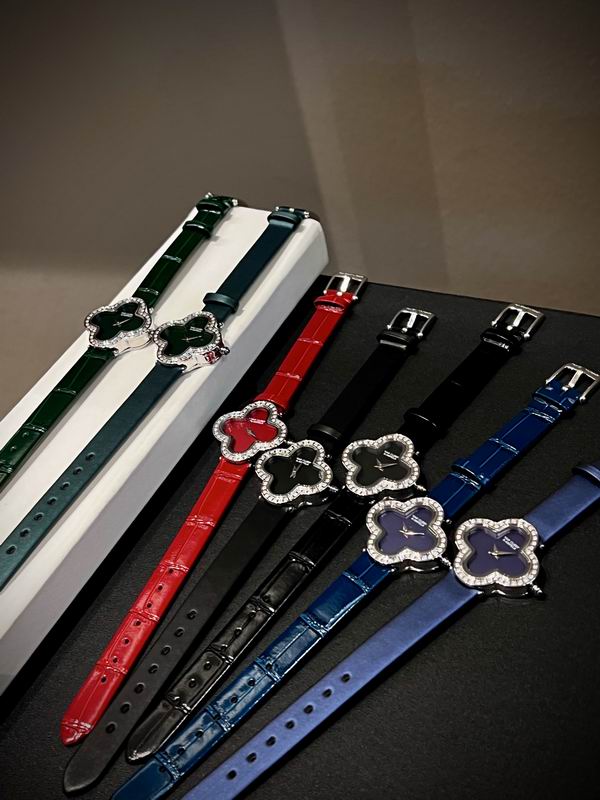 Van Cleef & Arpels 30mm 072234